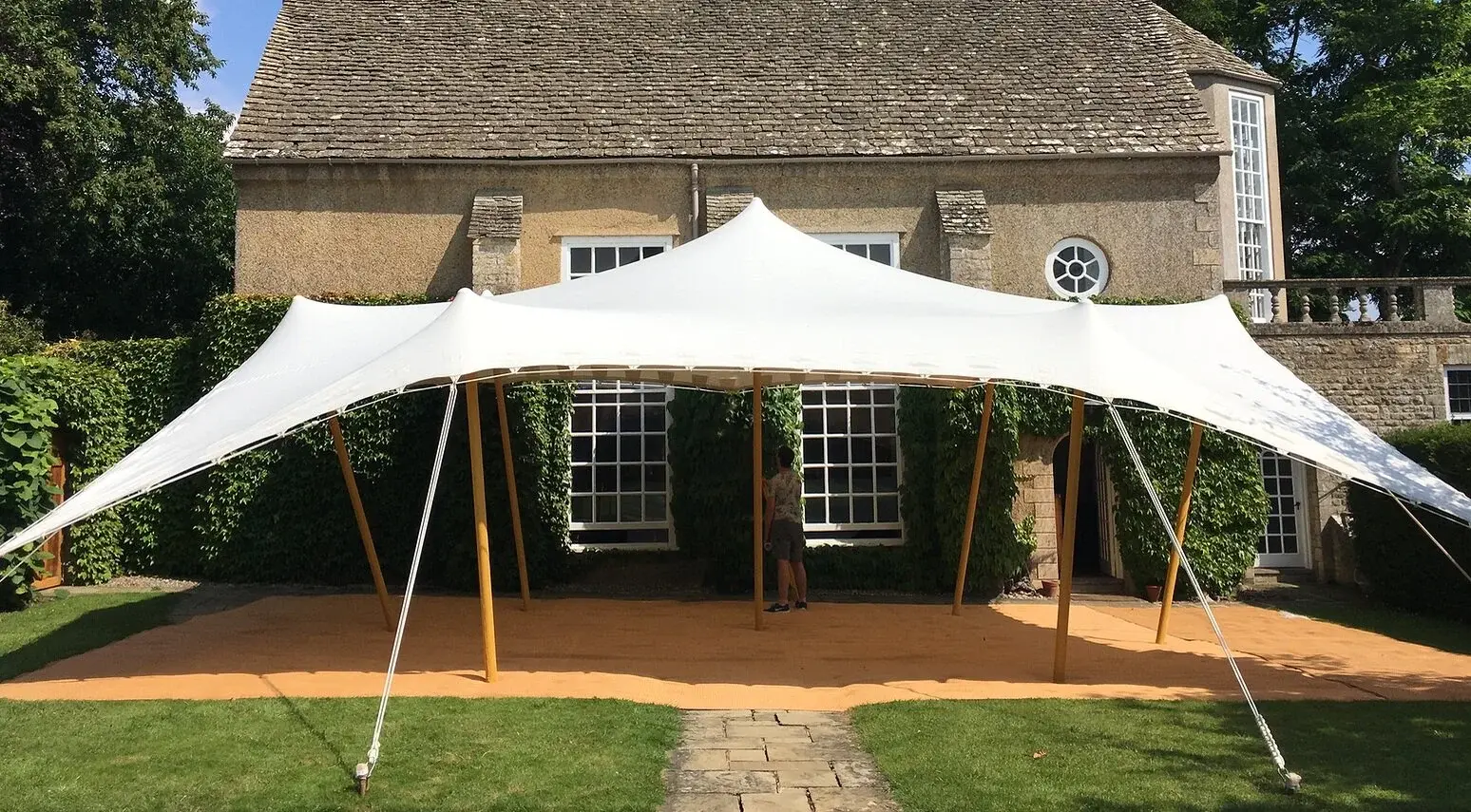 Freestretch Stretch Tent Cornwell Manor